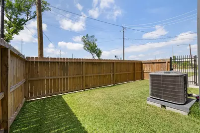1602 Mary Street, Houston, TX 77026 - Photo 32