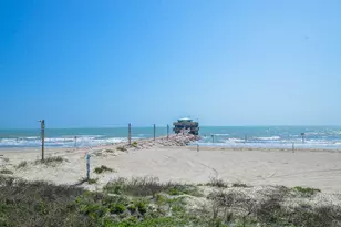 6102 Seawall Blvd, Galveston, TX 77551 - Photo 6