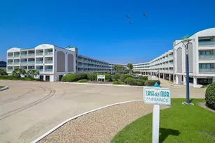 6102 Seawall Blvd, Galveston, TX 77551 - Photo 14