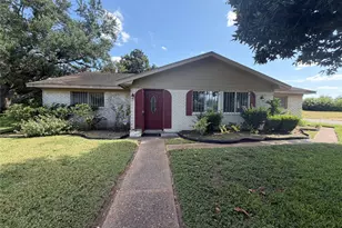 3704 Cork Dr, Houston, TX 77047 - Photo 1