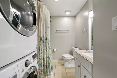 5204 Arboles Drive #L, Houston, TX 77035 - Photo 20