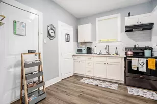 1113 28th St, Galveston, TX 77550 - Photo 34