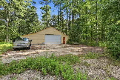 31577 Bohlssen Road, New Caney, TX 77357 - Photo 2