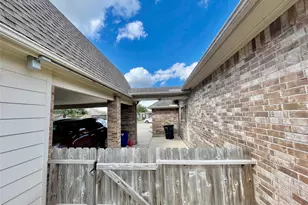 2105 Verde Valley Dr, League City, TX 77573 - Photo 30