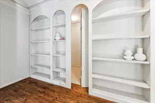 1 Exbury Way, Houston, TX 77056 - Photo 22