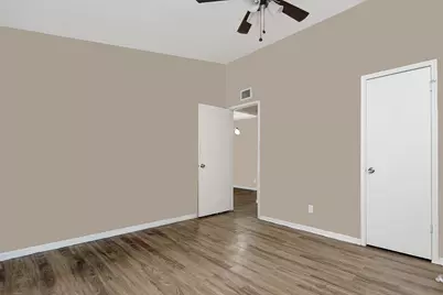 9550 Deering Drive #410, Houston, TX 77036 - Photo 12