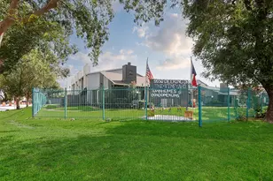 9550 Deering Dr, Houston, TX 77036 - Photo 2