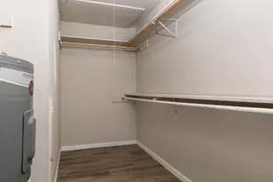 9550 Deering Dr, Houston, TX 77036 - Photo 10
