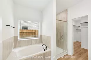 1333 Blue Moon Ln, La Marque, TX 77568 - Photo 12