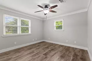 10848 Sandy Ln, Beaumont, TX 77705 - Photo 24