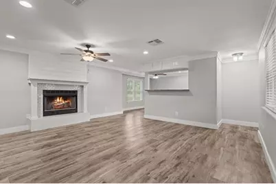 10848 Sandy Lane, Beaumont, TX 77705 - Photo 4