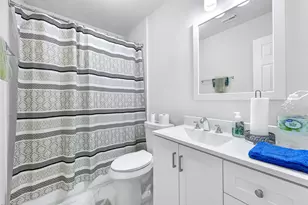 7826 Dairy View Ln, Houston, TX 77072 - Photo 12