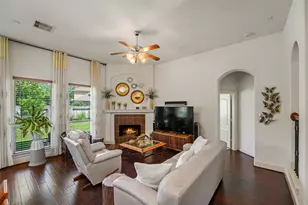10 Sagamore Ridge Pl, Spring, TX 77389 - Photo 10