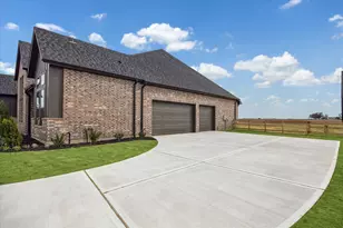 1031 Lake Breeze Dr, Waller, TX 77484 - Photo 4