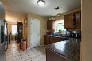 1409 Cedarbrook Ct, Seabrook, TX 77586 - Photo 6