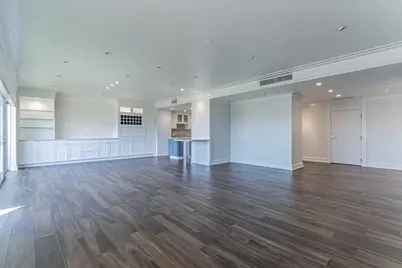 2929 Buffalo Speedway #A404, Houston, TX 77098 - Photo 4