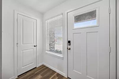 5214 Purple Beebalm Lane, Houston, TX 77048 - Photo 4