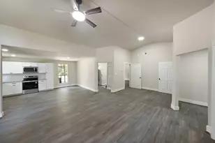 601 Faulkner Ave, Coldspring, TX 77331 - Photo 10