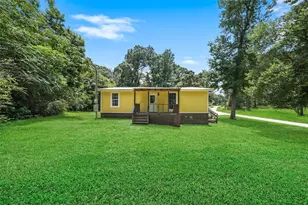 601 Faulkner Ave, Coldspring, TX 77331 - Photo 4