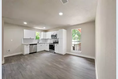 601 Faulkner Avenue, Coldspring, TX 77331 - Photo 12