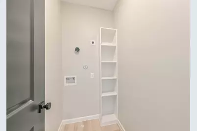 4723 Mallow Street, Houston, TX 77033 - Photo 22