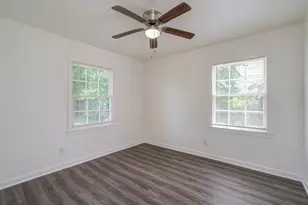 5213 Malmedy Rd, Houston, TX 77033 - Photo 24