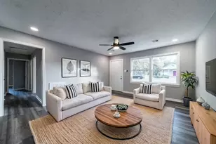4611 Nevada, Dickinson, TX 77539 - Photo 2
