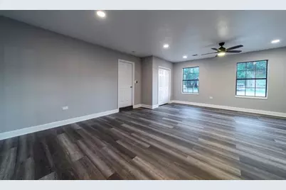 4611 Nevada, Dickinson, TX 77539 - Photo 12