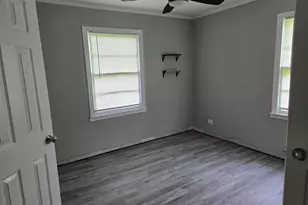 4611 Nevada, Dickinson, TX 77539 - Photo 6