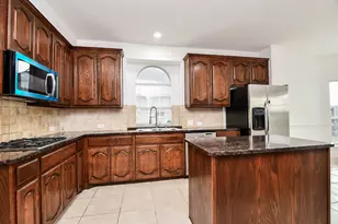 7522 Eastwood Lake Ln, Richmond, TX 77407 - Photo 8