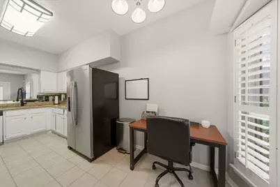 864 Augusta Drive, Houston, TX 77057 - Photo 14