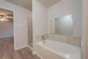 12538 Greensbrook Forest Dr, Houston, TX 77044 - Photo 22
