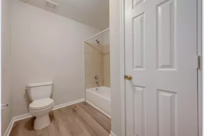 12538 Greensbrook Forest Drive, Houston, TX 77044 - Photo 34