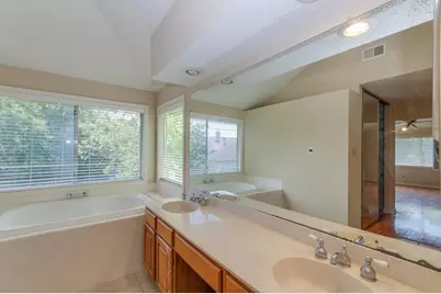 11310 Chiselhurst Way Court, Houston, TX 77065 - Photo 22