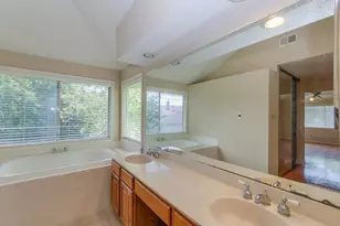 11310 Chiselhurst Way Ct, Houston, TX 77065 - Photo 22