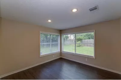 11310 Chiselhurst Way Court, Houston, TX 77065 - Photo 10