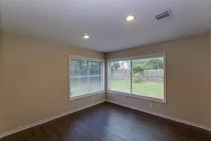 11310 Chiselhurst Way Ct, Houston, TX 77065 - Photo 10