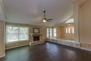 11310 Chiselhurst Way Ct, Houston, TX 77065 - Photo 6