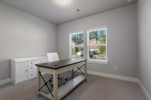 17828 Hanson Ridge Dr, Conroe, TX 77316 - Photo 6