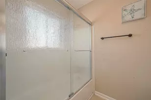 2201 Fountain View Dr, Houston, TX 77057 - Photo 22