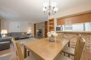 2201 Fountain View Dr, Houston, TX 77057 - Photo 4