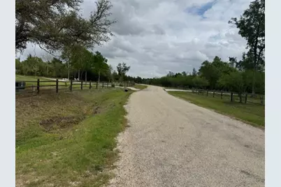 143 Chappell Creek Lane, Chappell Hill, TX 77426 - Photo 2