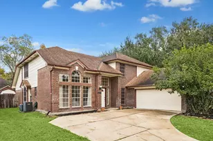 6327 Box Bluff Ct, Sugar Land, TX 77479 - Photo 1