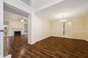 6327 Box Bluff Ct, Sugar Land, TX 77479 - Photo 4