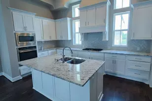 2705 Kennedy St, Houston, TX 77003 - Photo 10