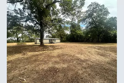 498 Fern Lane, Wharton, TX 77488 - Photo 4