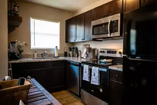 2415 McGowen St, Houston, TX 77004 - Photo 2