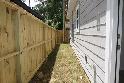 11847 Nelwood Street, Willis, TX 77318 - Photo 18