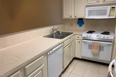 3100 75th Street #3, Galveston, TX 77551 - Photo 12