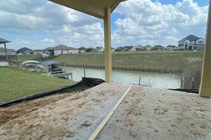 10749 South Lake Mist Lane, Willis, TX 77318 - Photo 36